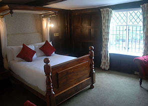 The Radnorshire Arms Hotel Double room
